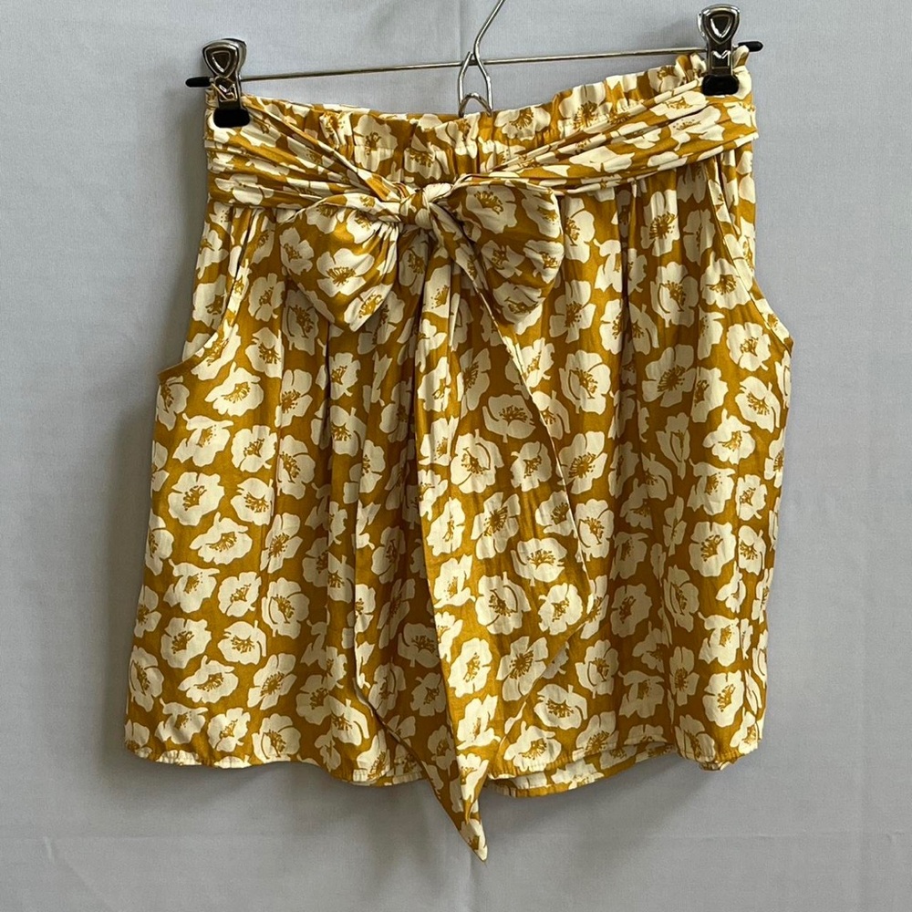 American Eagle Outfitters Yellow and White Floral Skirt - Small
